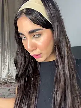 Meryem Queen online show from 03-24-26, 11:49