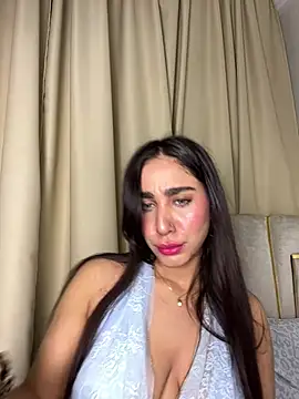 Snapshot of Meryem_Queen chatting on 07-15-26, 11:23 Meryem Queen online show from 07-15-26, 11:23
