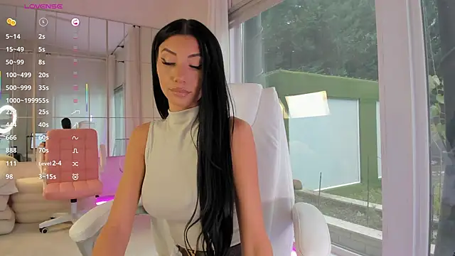 missdiamond  online show from 12-21-25, 08:05