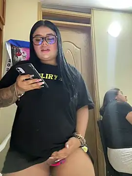 Snapshot of alissonfernandez_ chatting on 02-13-26, 11:16 alissonfernandez online show from 02-13-26, 11:16