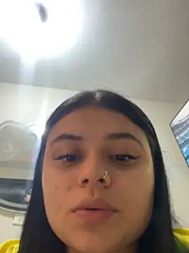 alissonfernandez  online show from 06-24-26, 09:34