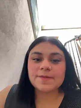 alissonfernandez  online show from 06-17-26, 09:03