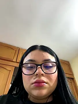 alissonfernandez  online show from 10-16-25, 11:29