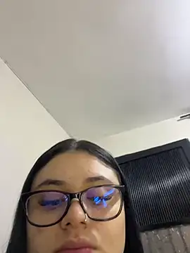 Snapshot of alissonfernandez_ chatting on 05-06-26, 11:14 alissonfernandez online show from 05-06-26, 11:14