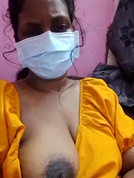 Snapshot of Villageammu18 chatting on 11-18-25, 04:54 Villageammu18 online show from 11-18-25, 04:54