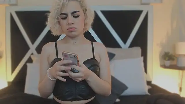 marian pinzon online show from 12-23-25, 02:33