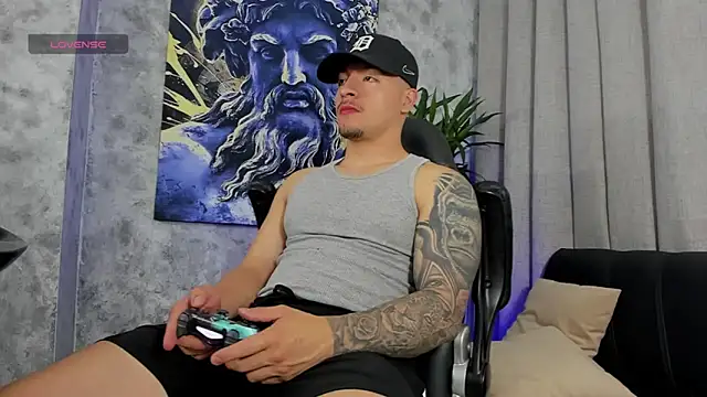 boyc022  online show from 02-01-26, 11:47