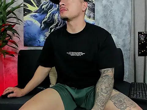 boyc022  online show from 02-11-26, 02:22