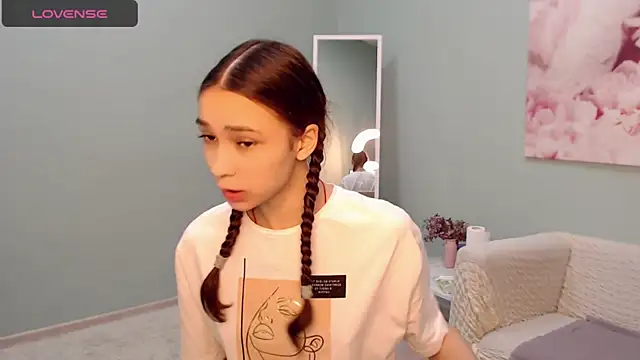 AmyJonas online show from 03-14-25, 04:43