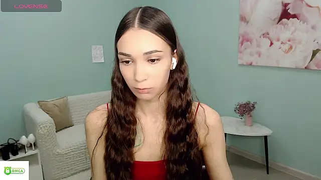 Snapshot of AmyJonas chatting on 06-23-26, 04:43 AmyJonas online show from 06-23-26, 04:43