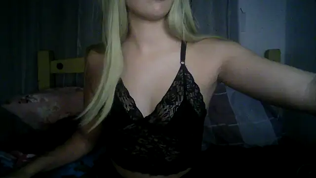Snapshot of isabella048 chatting on 06-27-26, 12:05 isabella048 online show from 06-27-26, 12:05