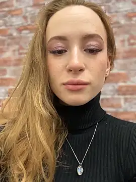  AngelMoon  online show from 10-17-25, 03:43