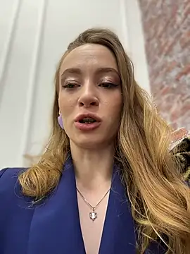  AngelMoon  online show from 11-25-25, 03:40