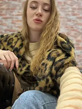  AngelMoon  online show from 10-29-25, 03:38