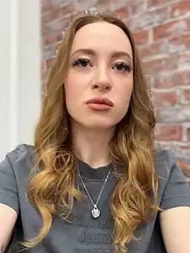  AngelMoon  online show from 09-20-25, 03:44