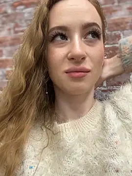  AngelMoon  online show from 10-18-25, 04:14