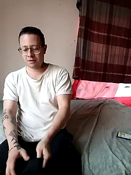 Snapshot of Ashanti_and__alejo chatting on 12-27-24, 01:39 Ashanti and alejo online show from 12-27-24, 01:39