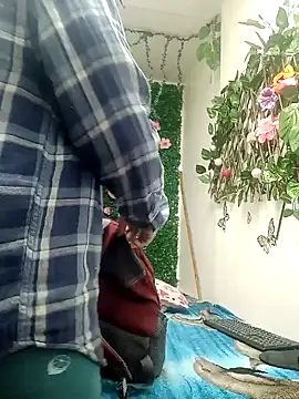 Snapshot of Ashanti_and__alejo chatting on 12-17-24, 12:11 Ashanti and alejo online show from 12-17-24, 12:11