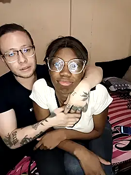 Snapshot of Ashanti_and__alejo chatting on 01-12-25, 01:11 Ashanti and alejo online show from 01-12-25, 01:11