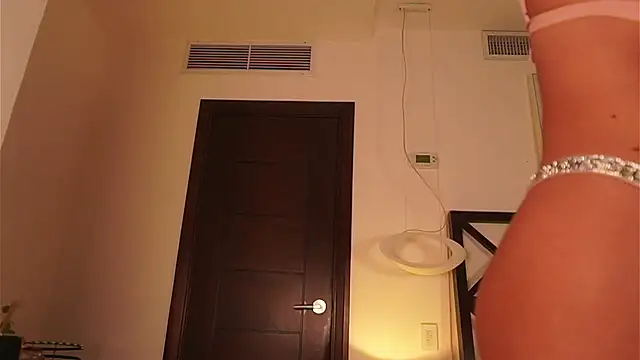 LunaMystyque online show from 02-10-26, 07:02