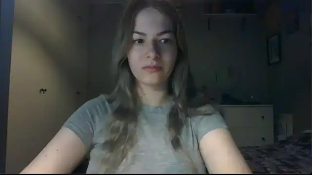 Snapshot of ROSIEx_sweet chatting on 10-10-25, 06:47 ROSIEx sweet online show from 10-10-25, 06:47