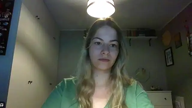 Snapshot of ROSIEx_sweet chatting on 09-11-25, 06:46 ROSIEx sweet online show from 09-11-25, 06:46