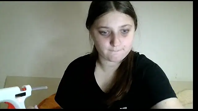 kila lo online show from 02-17-25, 06:06