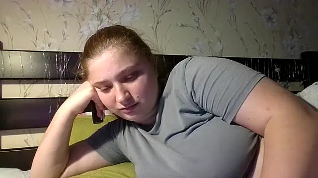 Snapshot of kila_lo chatting on 04-23-26, 05:03 kila lo online show from 04-23-26, 05:03
