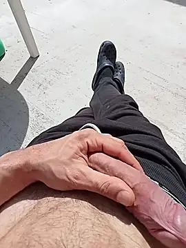 MrTamburine22 online show from 04-06-26, 12:28