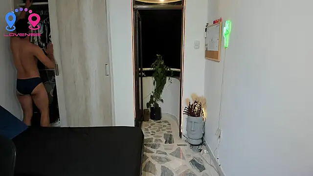 Travis bakers online show from 09-19-25, 11:31