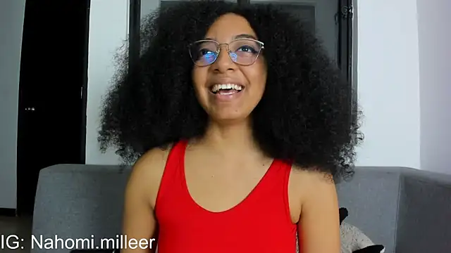 Snapshot of NAHOMI_MILLER chatting on 12-21-25, 11:16 NAHOMI MILLER online show from 12-21-25, 11:16