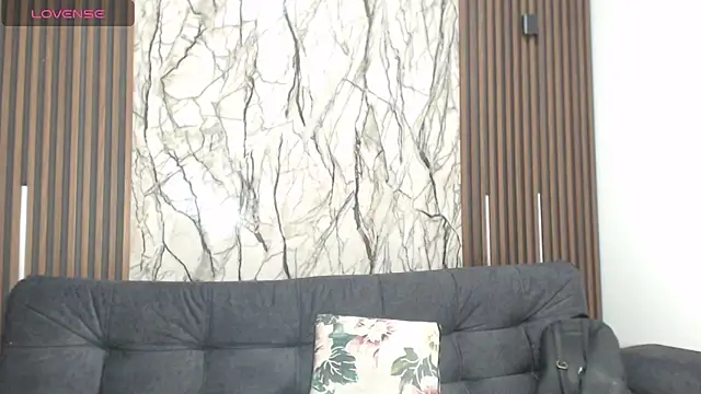 Snapshot of NAHOMI_MILLER chatting on 02-12-26, 09:03 NAHOMI MILLER online show from 02-12-26, 09:03