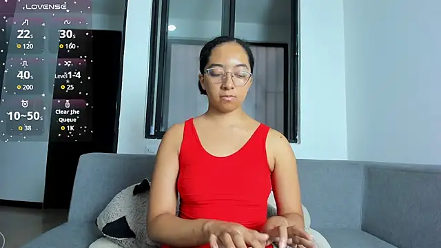 Snapshot of NAHOMI_MILLER chatting on 12-04-25, 09:58 NAHOMI MILLER online show from 12-04-25, 09:58