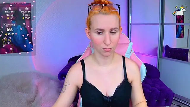 AliceBYKiss online show from 02-10-25, 12:18