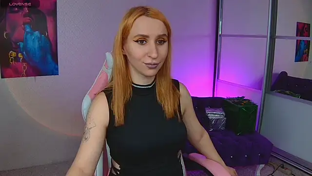 AliceBYKiss online show from 01-09-25, 04:28