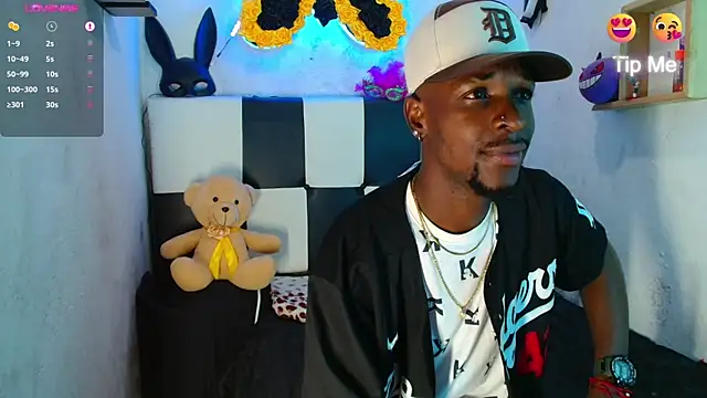 Aroonpapisex online show from 03-21-26, 01:18