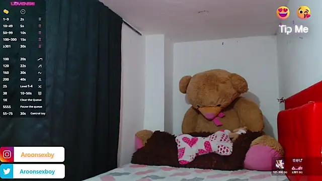 Aroonpapisex online show from 10-26-25, 10:10