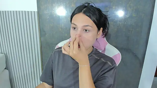 lana boomer online show from 02-13-26, 08:31