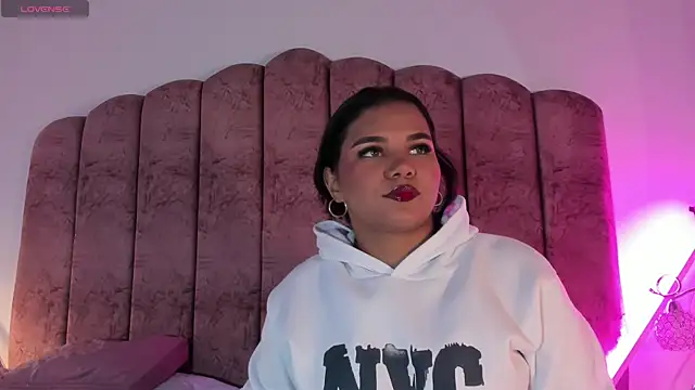 Carolina Evanss online show from 02-09-26, 03:48