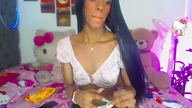 lucianadolll online show from 02-06-26, 03:57