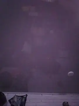 Snapshot of -Lola_Bunny chatting on 10-29-25, 11:03 -Lola Bunny online show from 10-29-25, 11:03