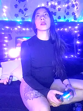 Snapshot of -Lola_Bunny chatting on 02-24-25, 02:08 -Lola Bunny online show from 02-24-25, 02:08