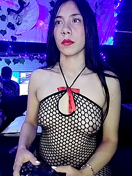 Snapshot of -Lola_Bunny chatting on 02-27-25, 01:08 -Lola Bunny online show from 02-27-25, 01:08