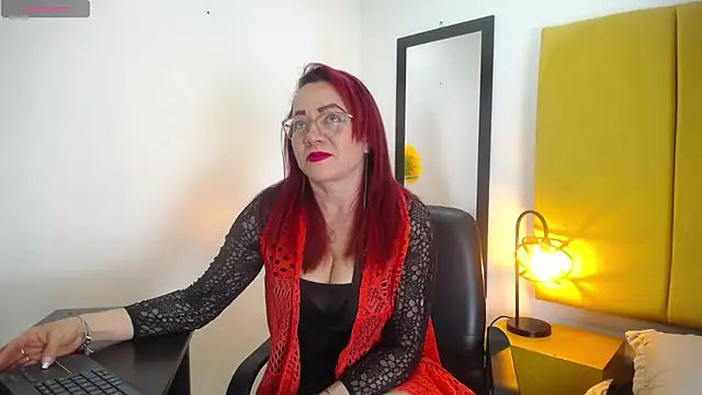 Lupiita223 online show from 09-23-25, 01:18