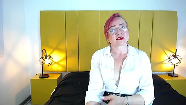 Lupiita223 online show from 09-11-25, 01:11