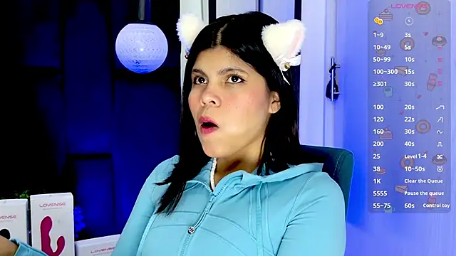 cutehanna1 online show from 09-15-25, 10:21