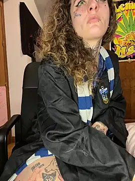 BlazyKitsune- online show from 03-18-25, 02:50