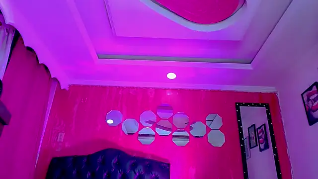 TiffanyMackensyy online show from 02-22-26, 01:19