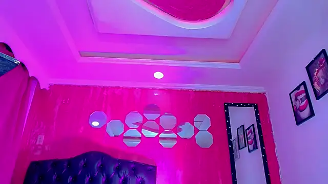 TiffanyMackensyy online show from 02-16-26, 02:54