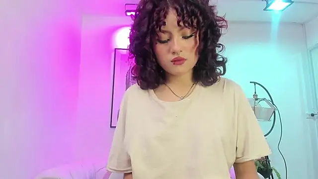 Theia moon online show from 03-18-25, 04:06